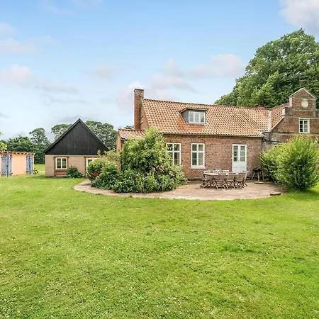 Holiday home Baronessens Enkesaede